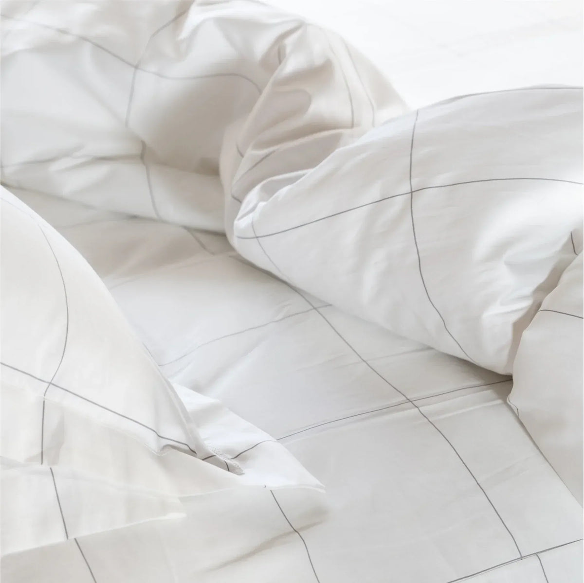 Comforter + Duvet Cover - Orluma