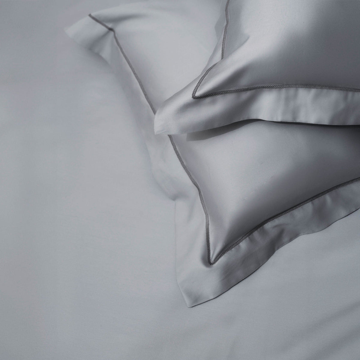 Comfort Pillow + Kit de Pillowcases Free